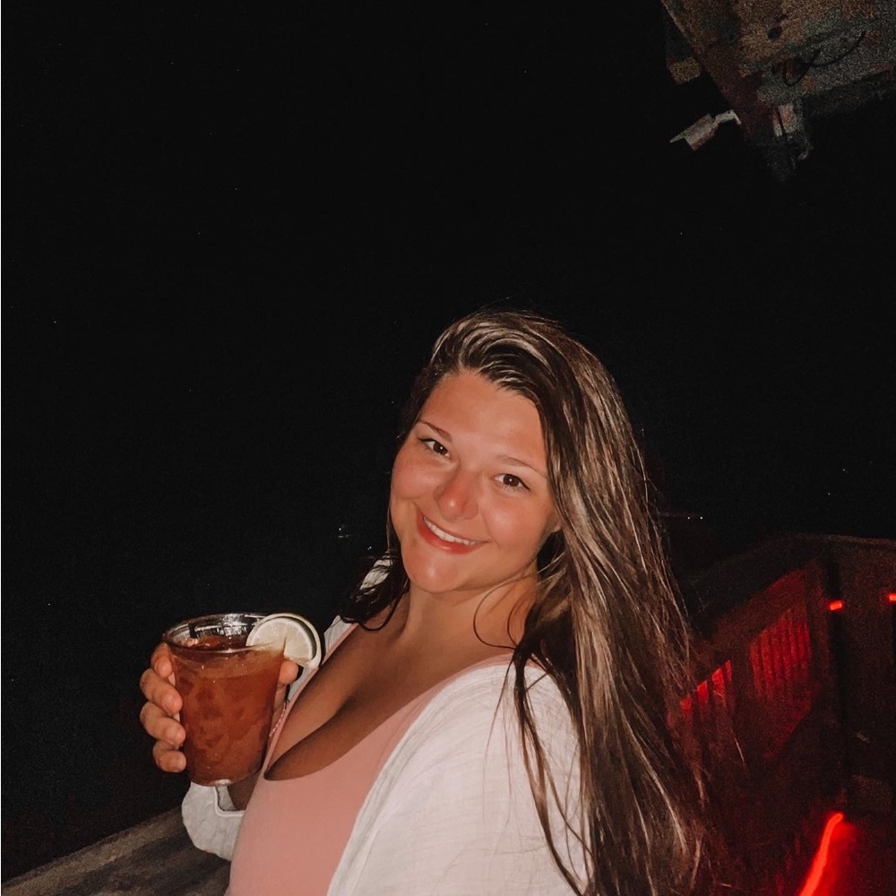 Meet your Posher, Molly